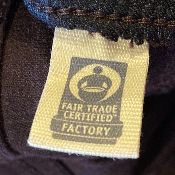 New Isabel maternity pants size 4/27R 29” crossover panel. Burgen - Picture 12 of 13